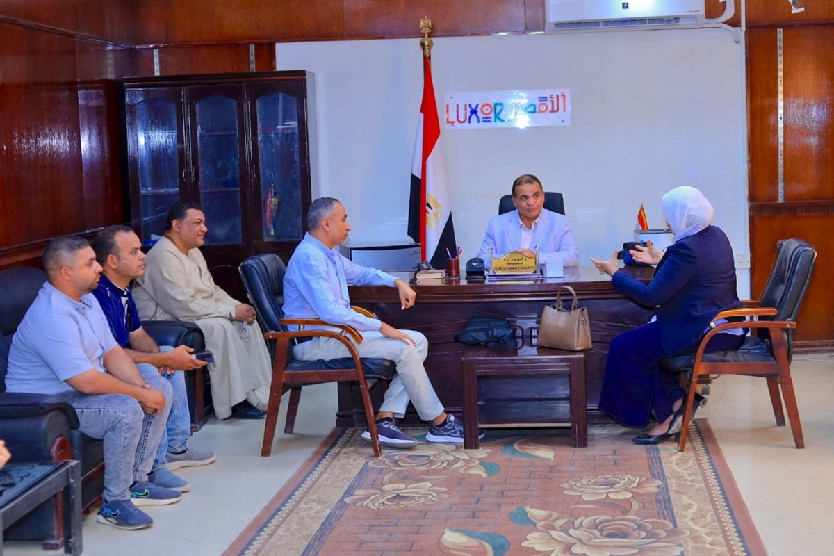 افتتاح 4 مقرات جديدة لتجديد بطاقات التأمين الصحي الشامل في إسنا لتخفيف الزحام