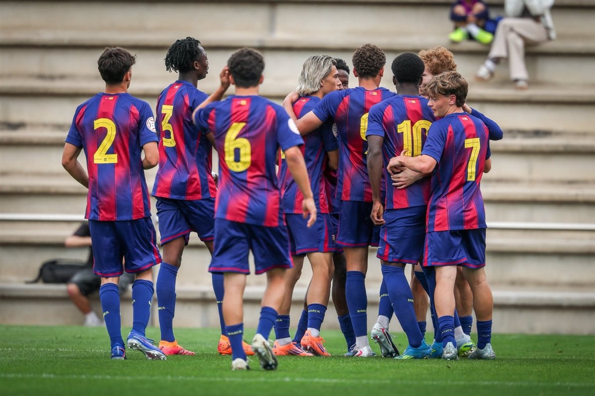 فريق برشلونة للشباب