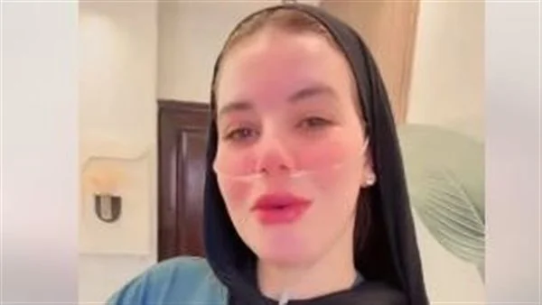 مريضة السرطان دنيا فؤاد