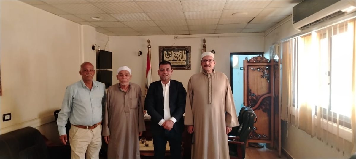 اجتماع رئيس مركز ومدينة أرمنت&nbsp;