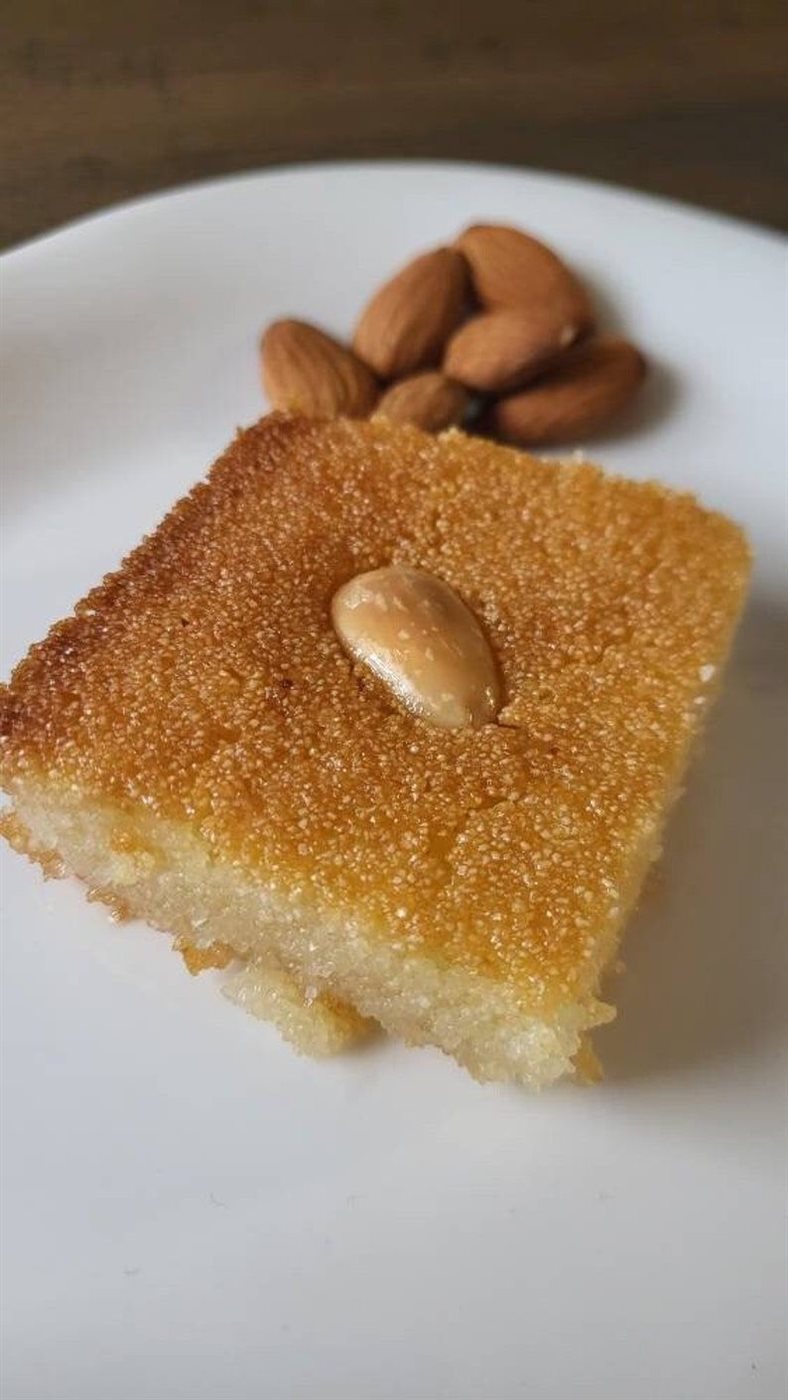 طريقة عمل البسبوسة العادية بالزبادي