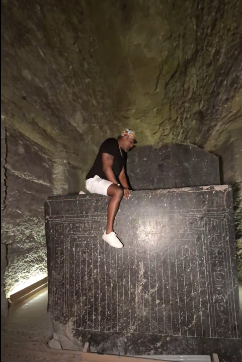 مشاهد من الفيديو المتداول