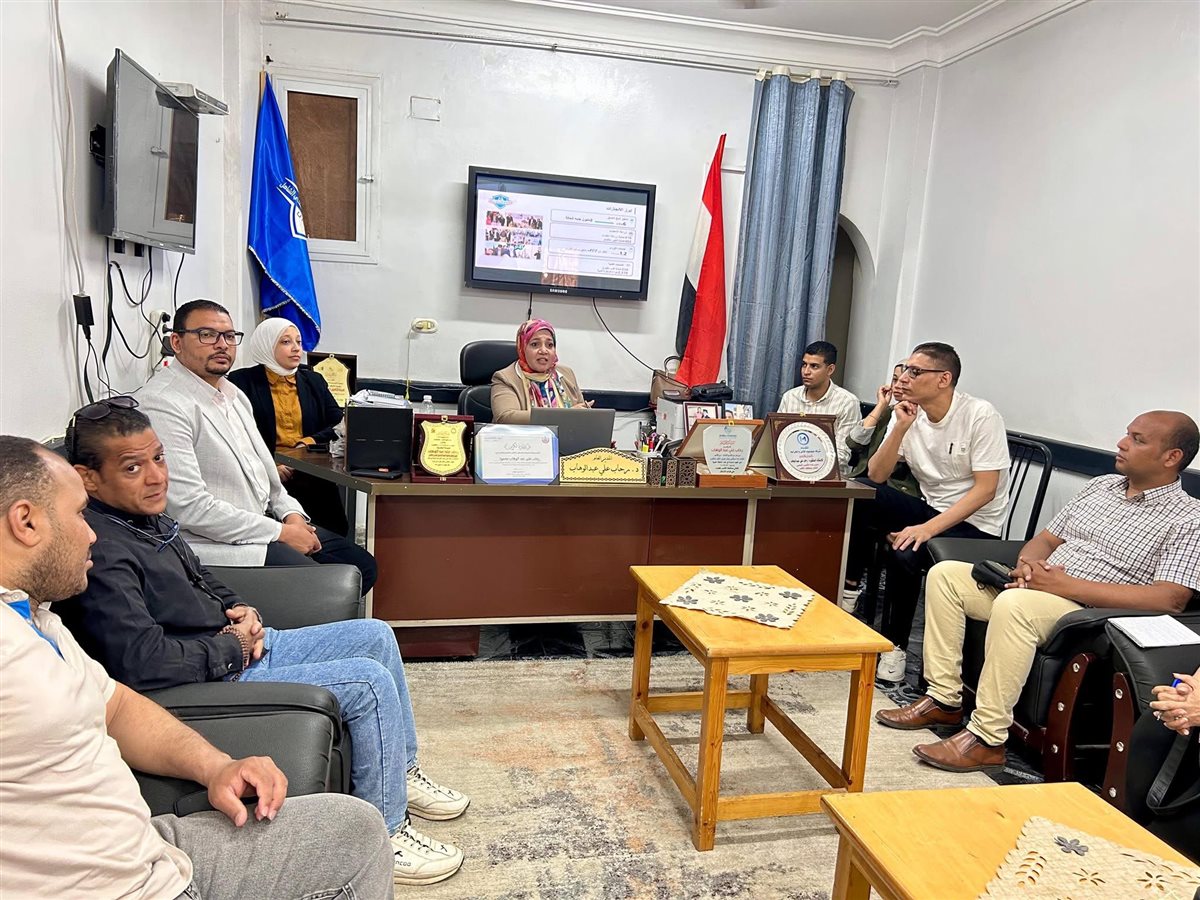 الدكتورة رحاب علي مدير فرع الهيئة العامة للتأمين الصحي الشامل بالأقصر