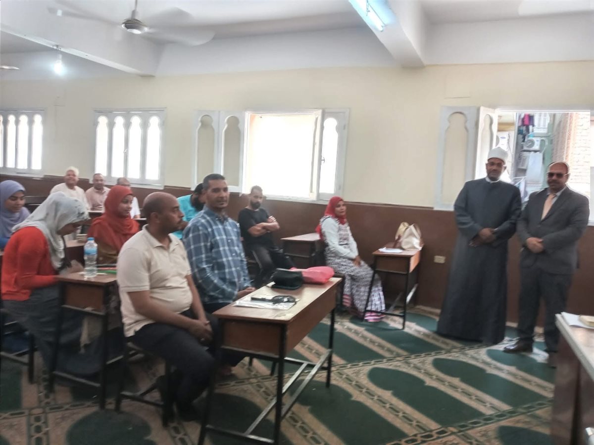 تخريج دعاة المستقبل بالمركز الثقافي لأوقاف الأقصر