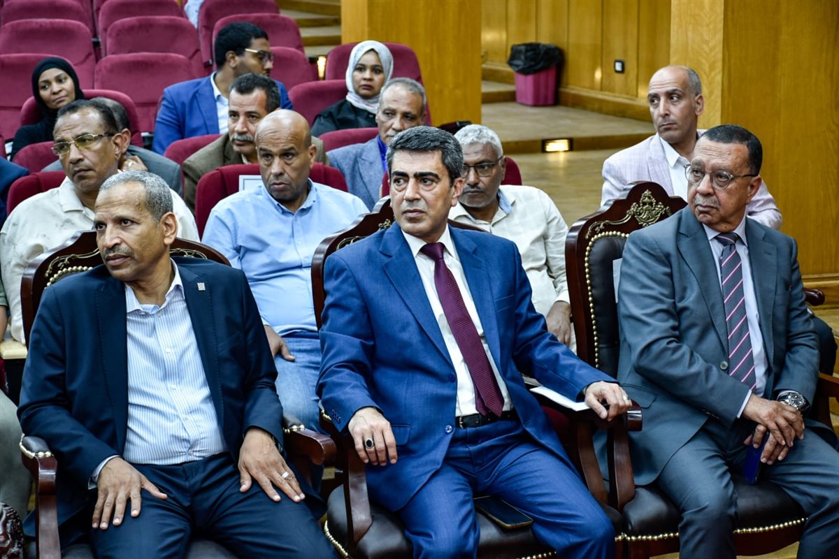 محافظ الأقصر يستقبل نائب وزير الصحة&nbsp;