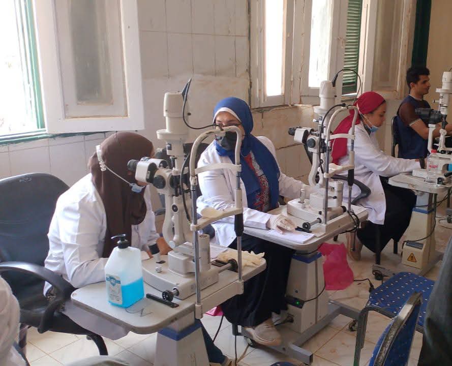 قوافل طبية بالوادى الجديد