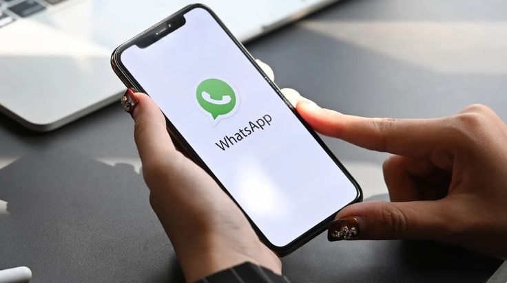 طريقة استرجاع رسائل واتساب المحذوفة بعد التحديث الجديد