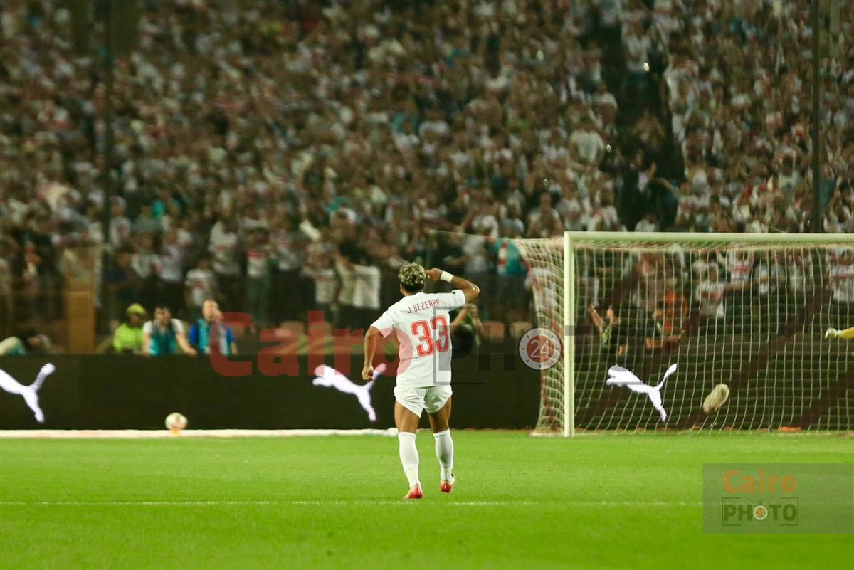مباراة الزمالك واتحاد العاصمة الجزائري في نهائي&nbsp;الكونفدرالية&nbsp;