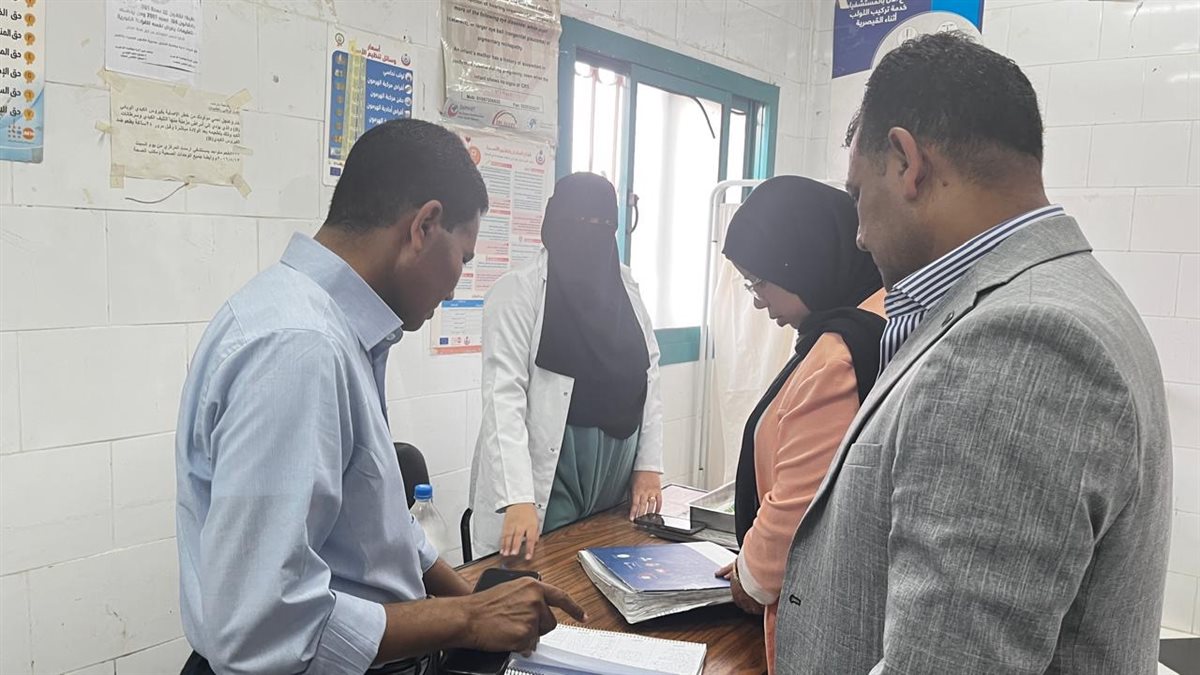 جولة وكيل وزارة الصحة بأرمنت&nbsp;