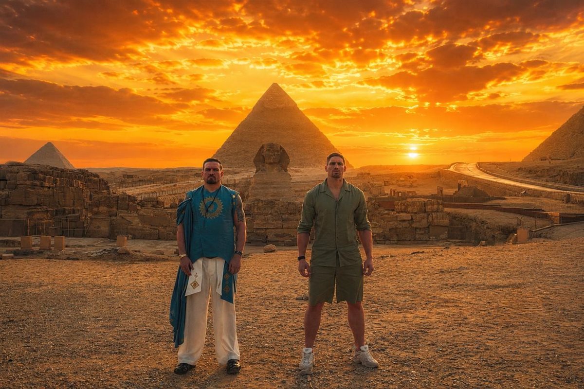 أسبوع الملاكمة Glory in Giza بالقرب من أبو الهول والأهرامات
