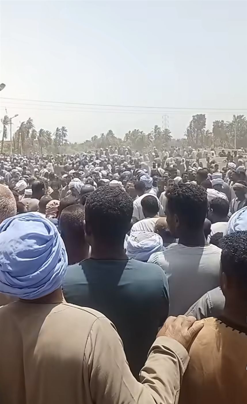 الآلاف يشيعون جثامين رجال المصالحات الأربعة بالأقصر&nbsp;
