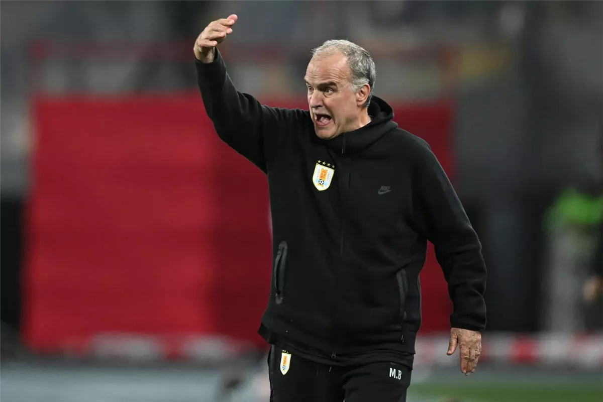 <strong>المدرب الأرجنتيني مارسيلو بيلسا يعلن رحيله عن منتخب الأوروجواي بعد كأس العالم 2026</strong>