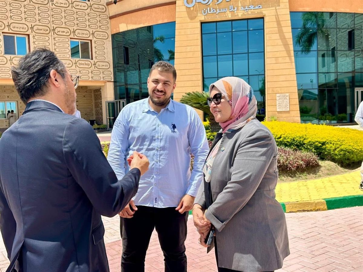مديرة التأمين الصحي ووفد الجايكا وجولة على المستشفيات&nbsp;