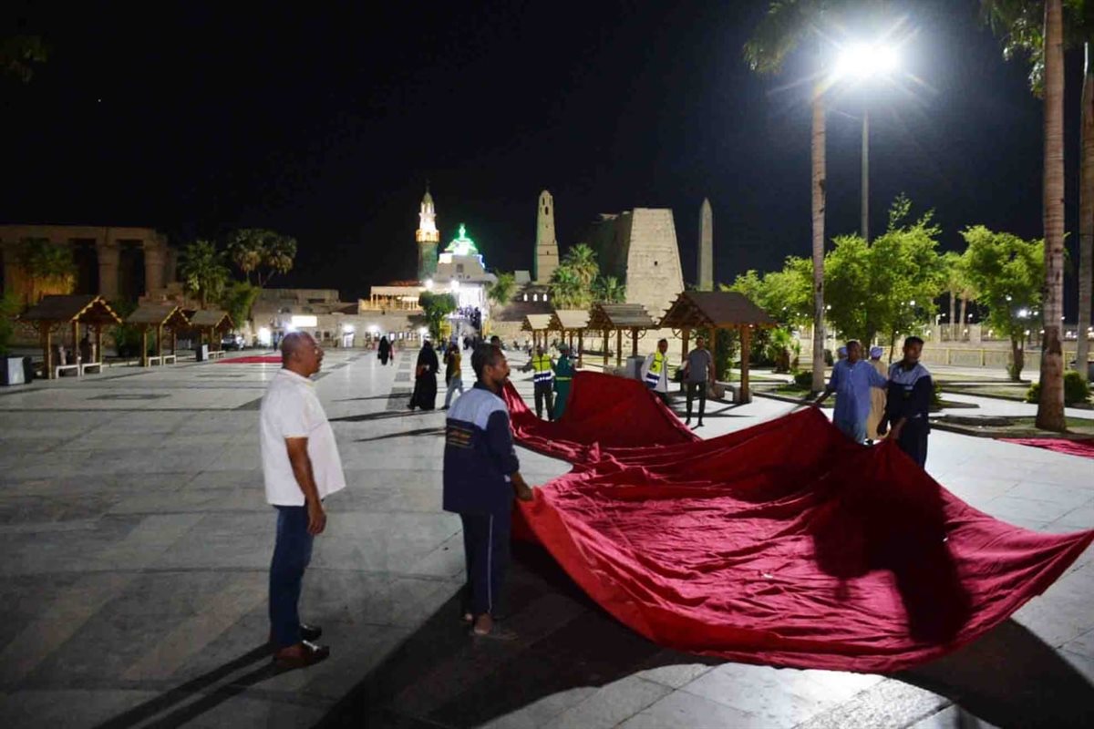 محافظ الأقصر يتفقد تجهيزات ساحة أبو الحجاج للعيد&nbsp;