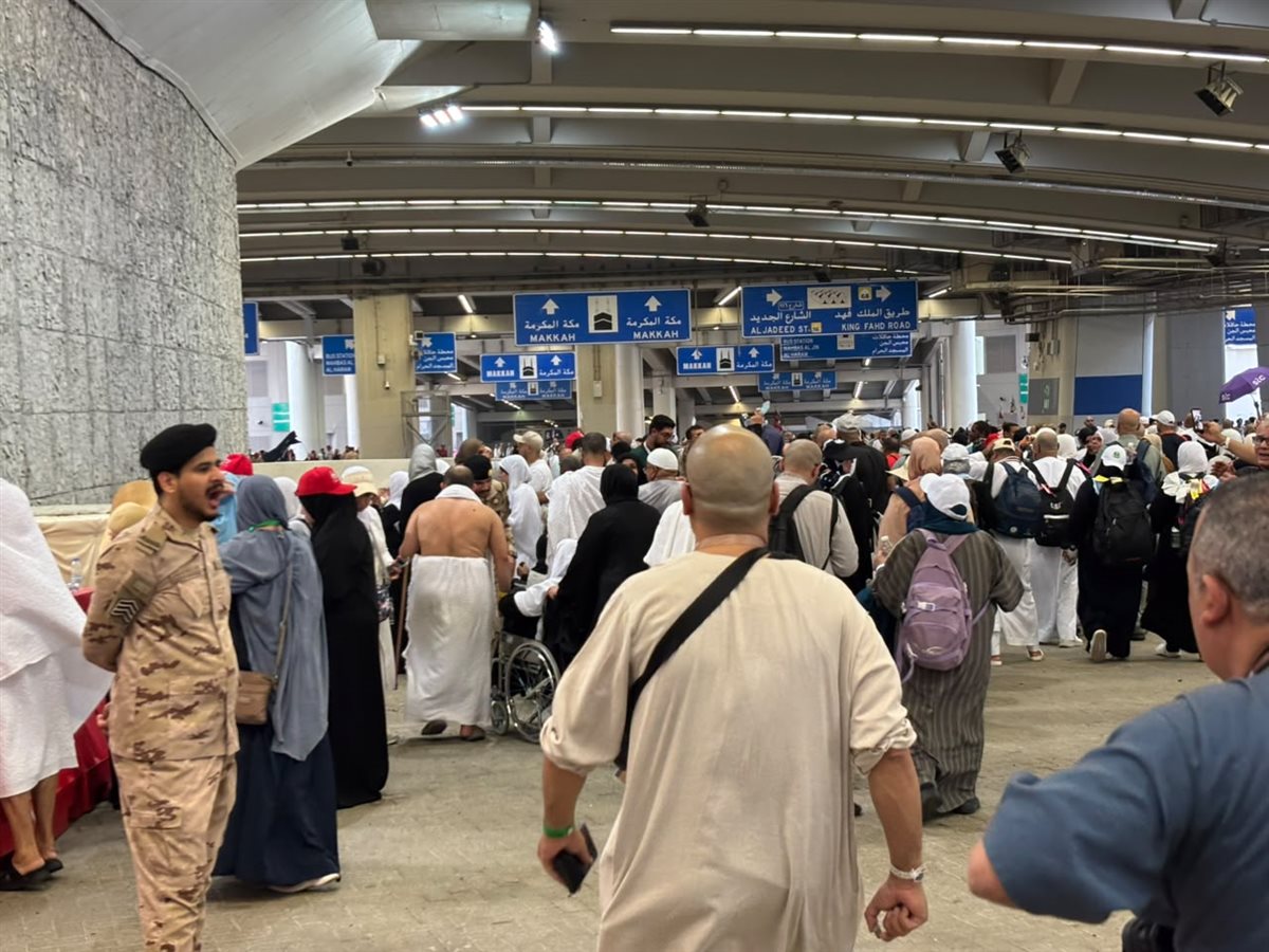 حجاج الجمعيات الأهلية يواصلون أداء المناسك