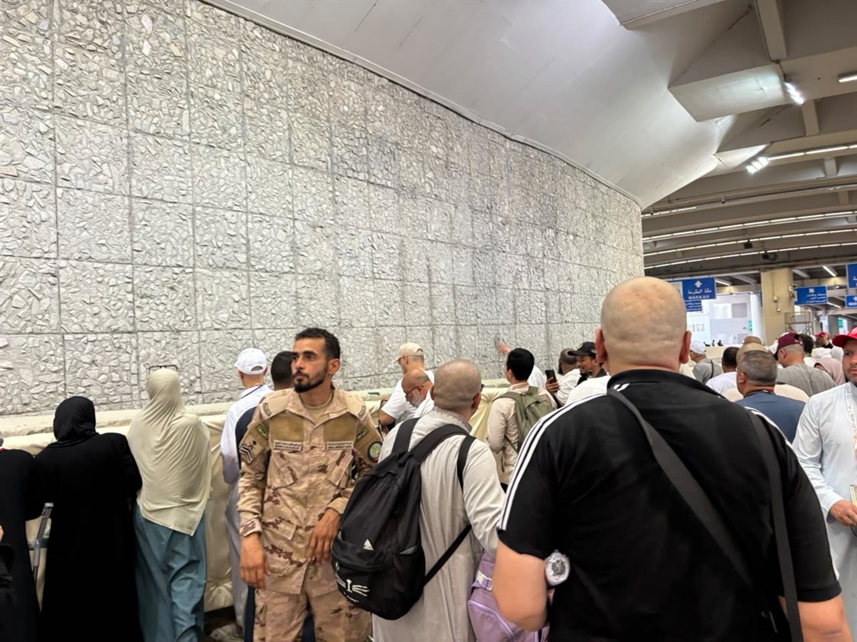 حجاج الجمعيات الأهلية يواصلون أداء المناسك