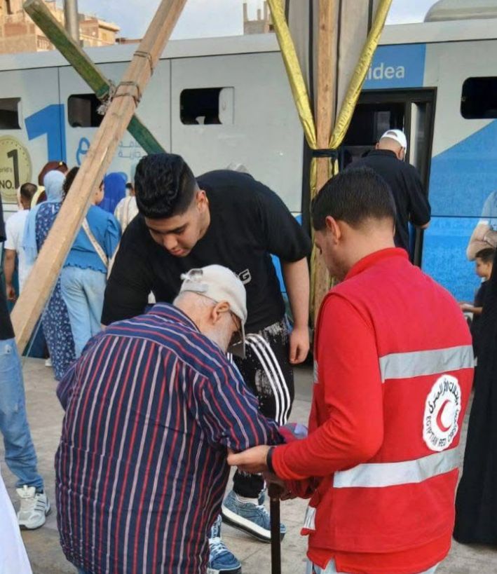 الهلال الأحمر يواصل جهوده لتأمين احتفالات العيد