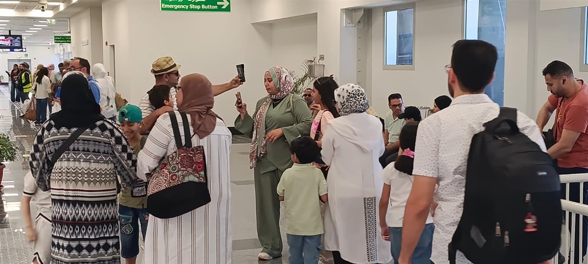 إقبال كبير على مونوريل شرق النيل