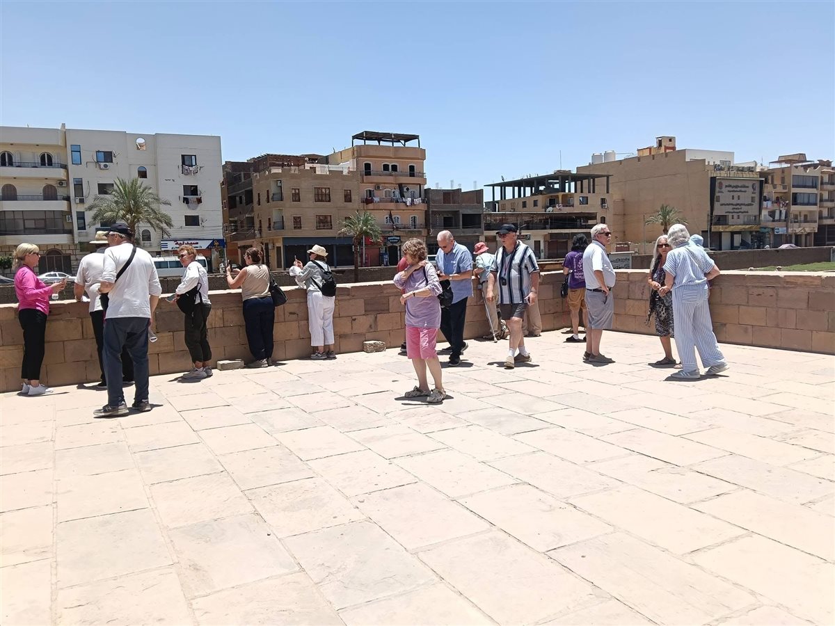 مكتبة مصر العامة بالأقصر&nbsp;
