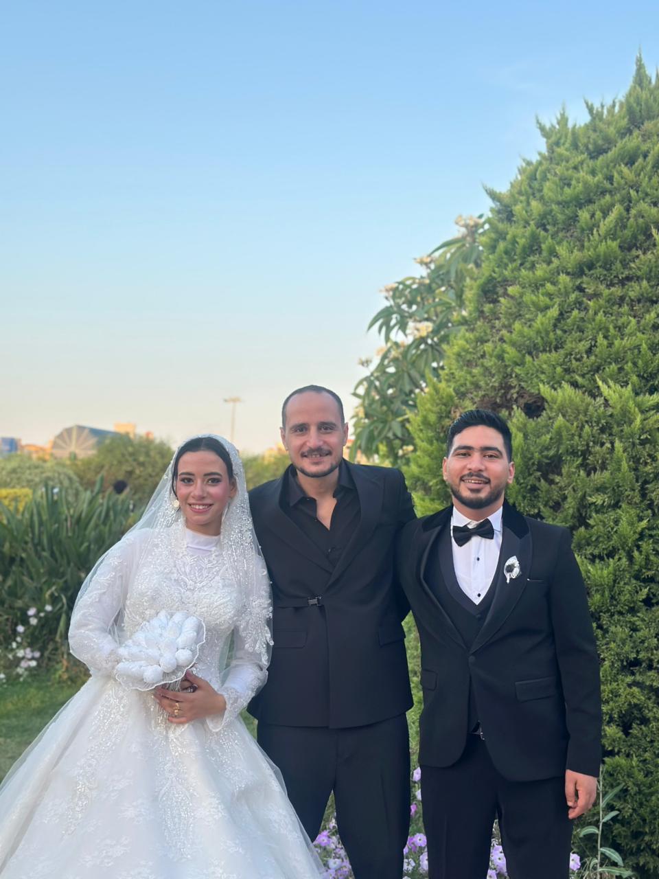 عروسا المونوريل