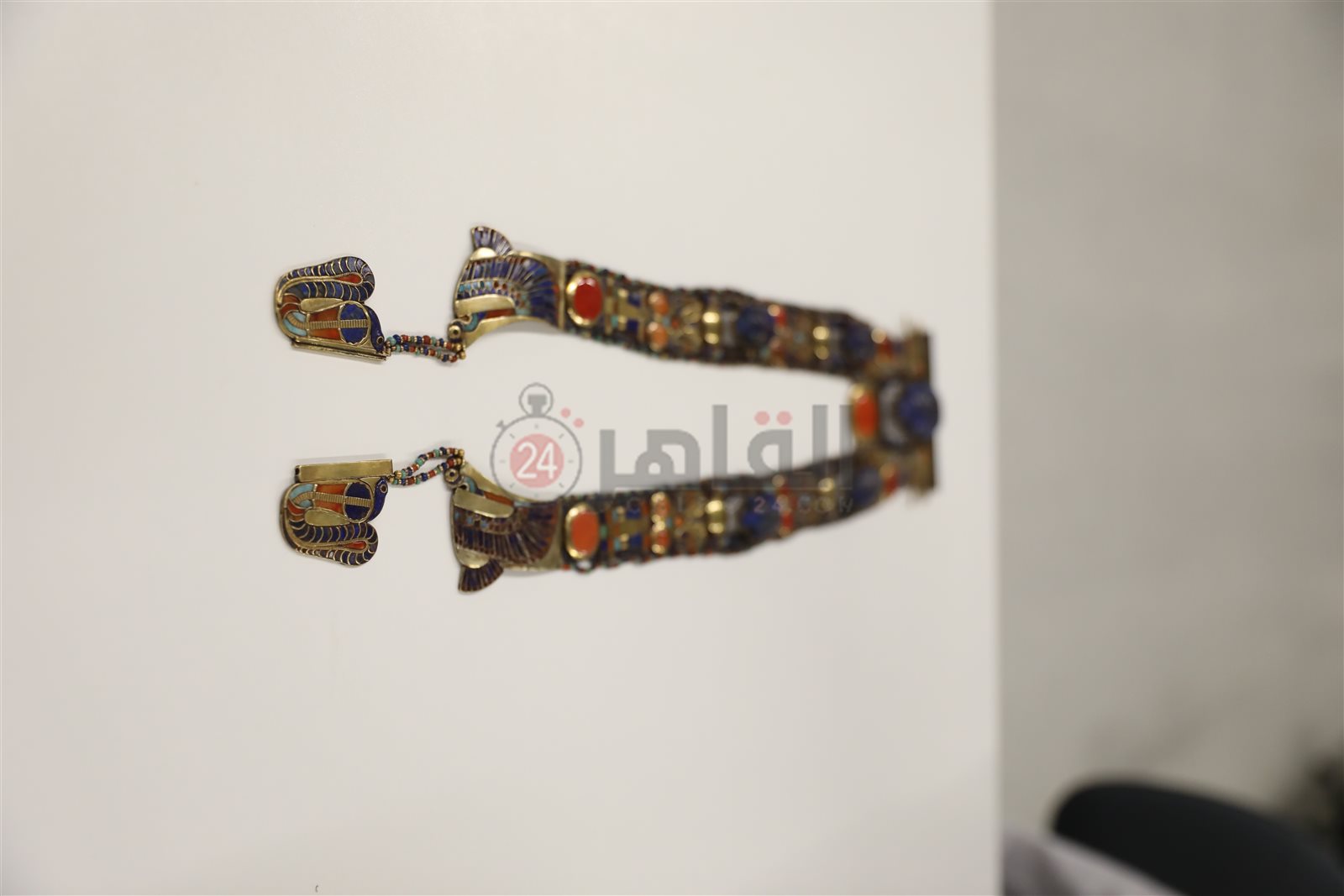 قلادات توت عنخ آمون 2