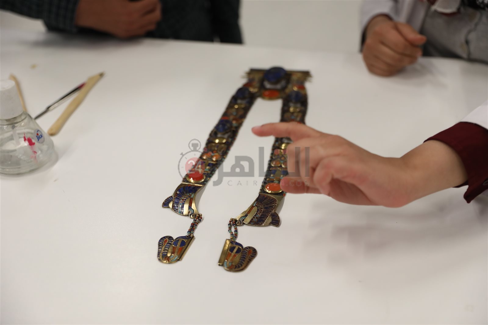 قلادة 2