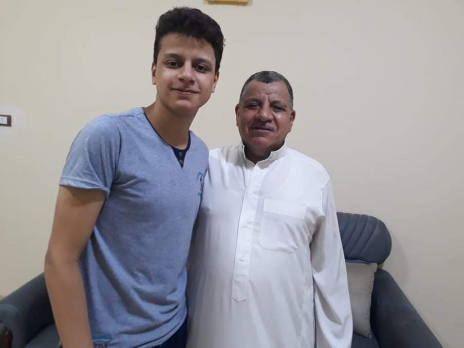 عمر ووالده