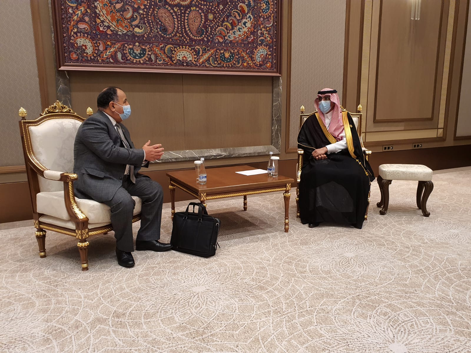 وزير المالية فى لقائه مع نظيره السعودى