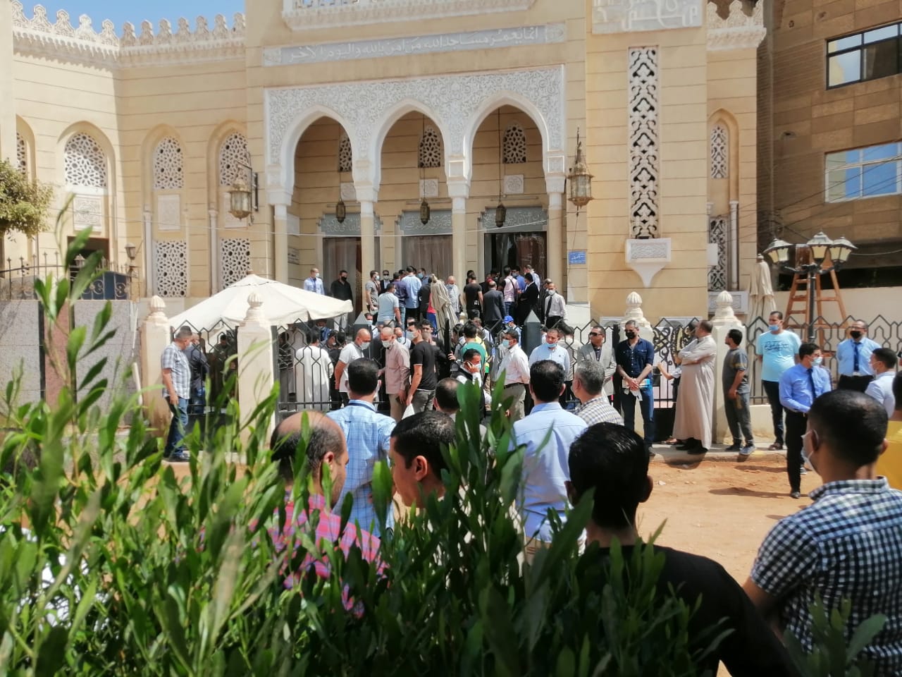 جنازة الحج محمود العربي (9)