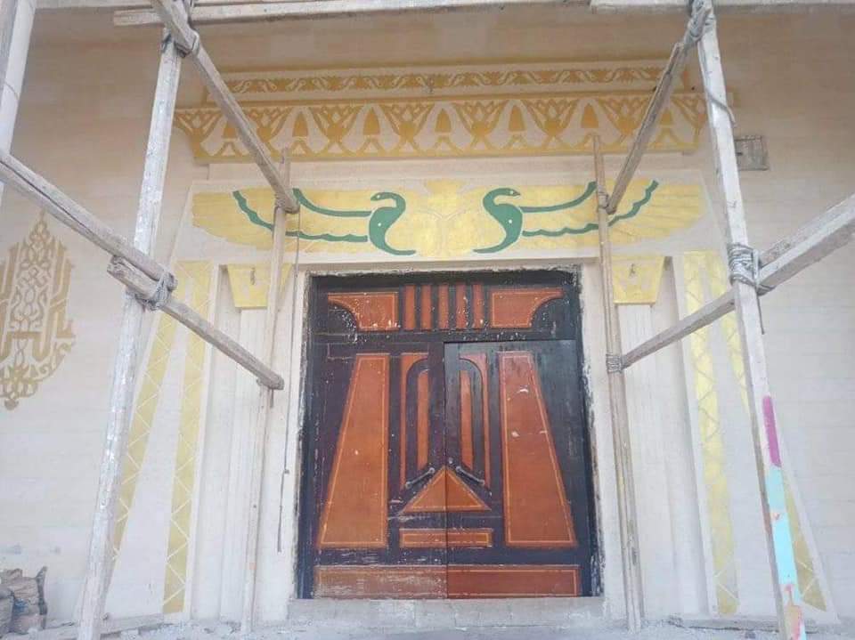 المسجد الفرعوني في الفيوم قبل محو الرسومات
