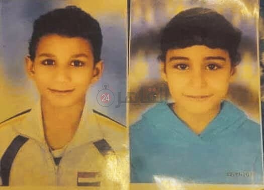 الطفلين