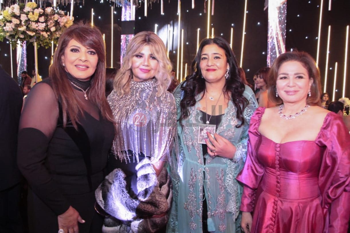 تامر حسني يحيي حفل زفاف ابنة ماجد المصري (17)