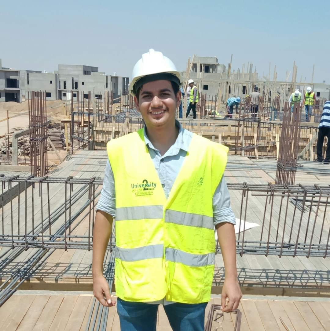 المهندس الراحل أحمد مُحسن