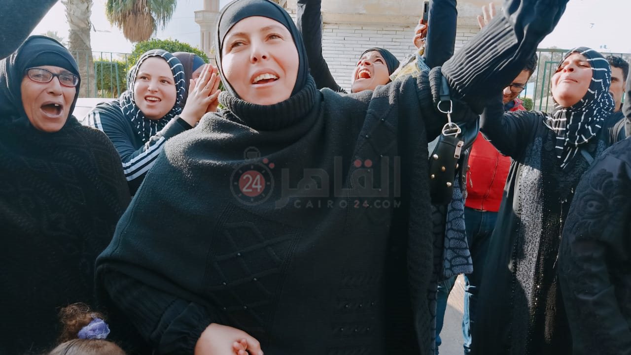 فرحة والدة الطفلة