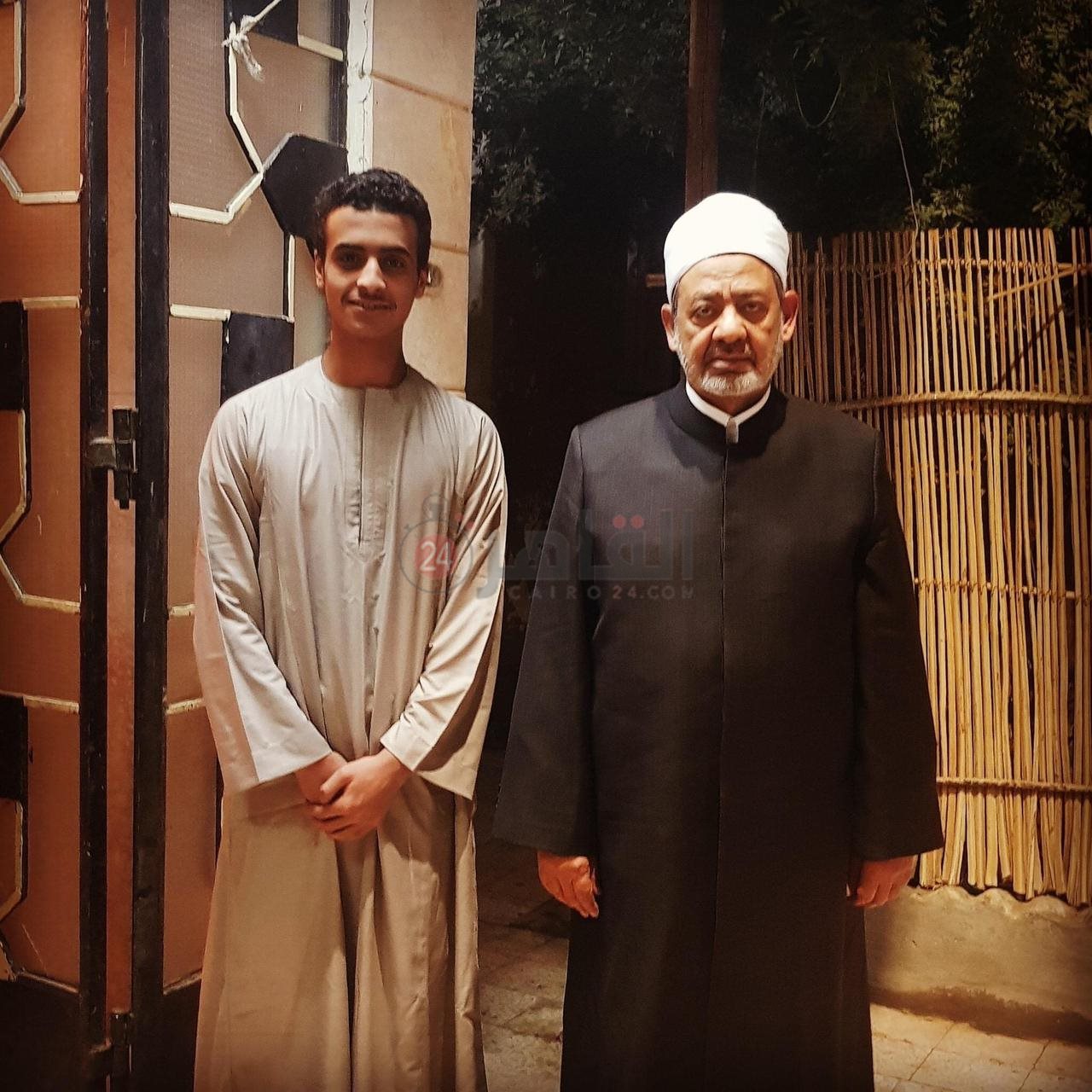 تخرج حفيد شيخ الأزهر من أكاديمية الطيران