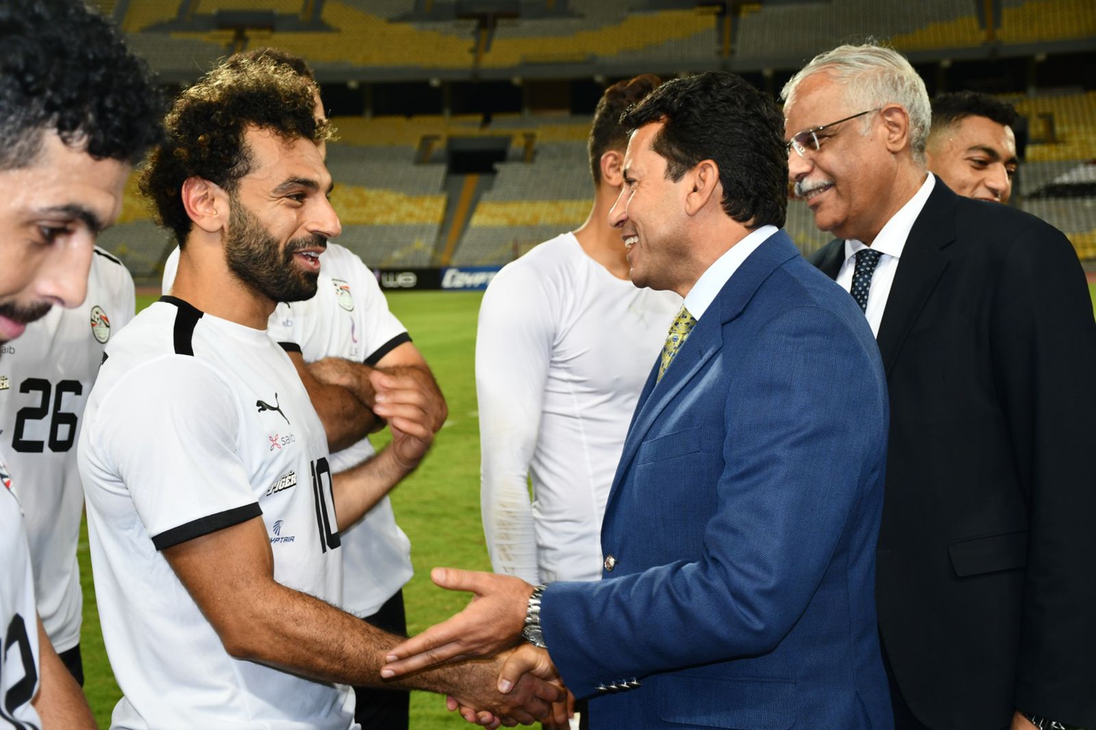وزير الشباب والرياضة يزور منتخب مصر (6)