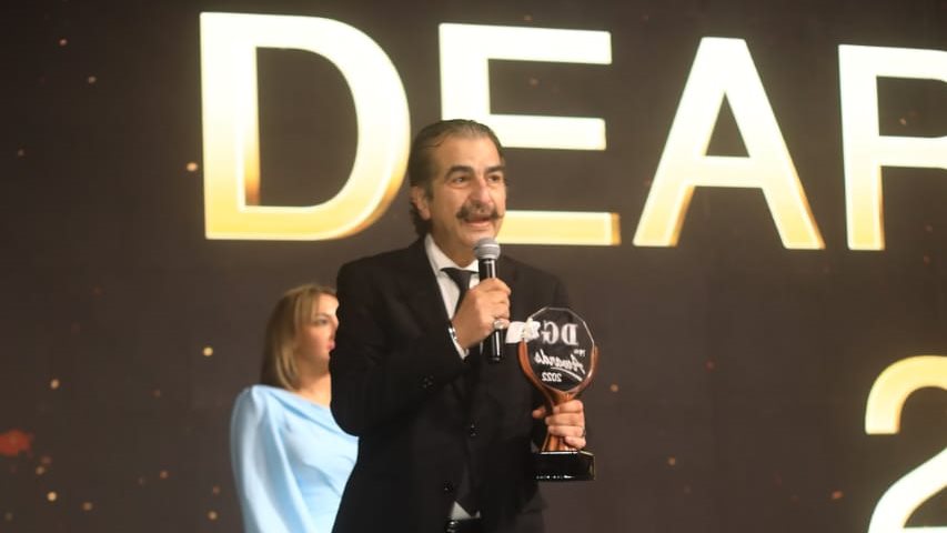 القاهرة 24 يحصد جائزة أفضل موقع صحفي لعام 2022 بحفل دير جيست