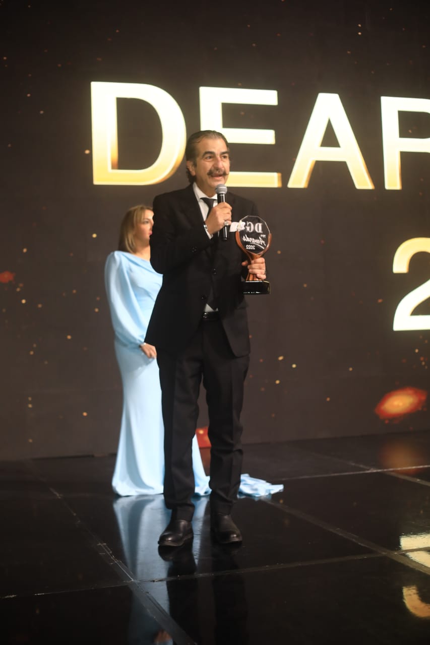 القاهرة 24 يحصد جائزة أفضل موقع صحفي لعام 2022 بحفل دير جيست (1)