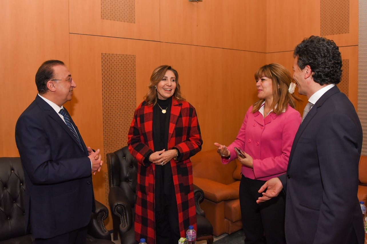 وزيرة الثقافة تتابع الأعمال بمركز الحرية للإبداع بالإسكندرية
