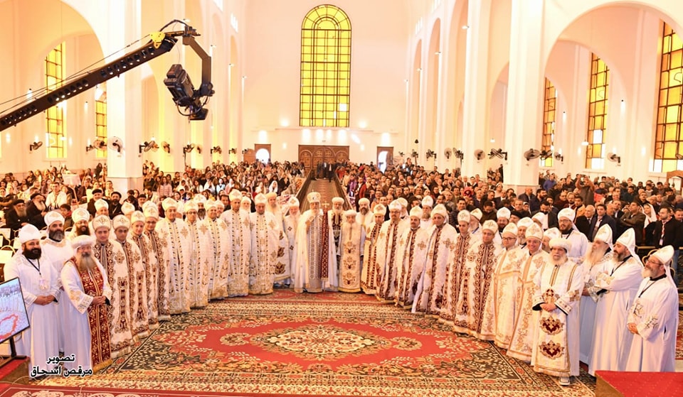  رسامة كهنة جدد