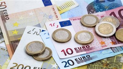 سعر اليورو أمام الجنيه المصري اليوم الأحد 7-1-2024