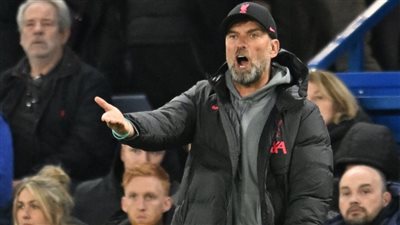 كلوب يهاجم التحكيم الإنجليزي.. ويعلق على إمكانية تأهل ليفربول إلى دوري أبطال أوروبا الموسم المقبل