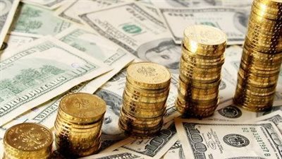 عيار 21 يسجل 2165 جنيها.. استقرار سعر الذهب والدولار خلال تعاملات اليوم | بث مباشر