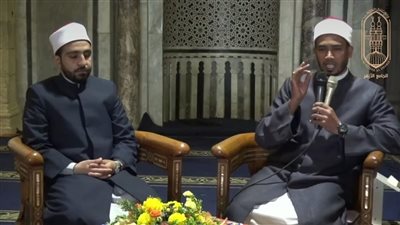 ملتقى الظهر بالجامع الأزهر: ربما كان الخير كله فيما تبقى من رمضان