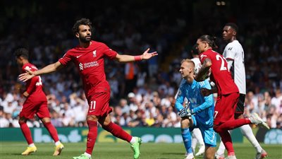 صلاح أساسيًا.. التشكيل الرسمي لقمة ليفربول وتوتنهام في الدوري الإنجليزي