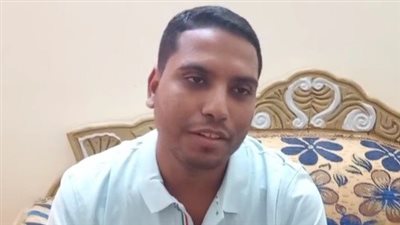 صديق الطالب المصري المتوفى بالسودان: كنت بعيط جنب الجثمان وحافظت عليه يومين حتى دفنه| بث مباشر 