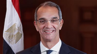 وزير الاتصالات يغادر إلى ألمانيا لبحث تعزيز التعاون بين البلدين