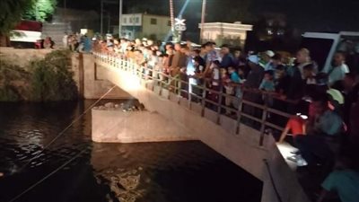 جميعهم طلاب.. تفاصيل مصرع وإصابة 5 أشخاص إثر سقوط سيارة ملاكي بترعة بأسيوط| بث مباشر 
