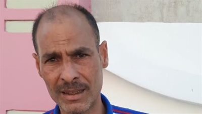 عملتلي سحر سفلي.. شخص يستغيث من زوجة والده بالمنيا: حرمتني من أبويا وكنت هنتحر بسببها| بث مباشر