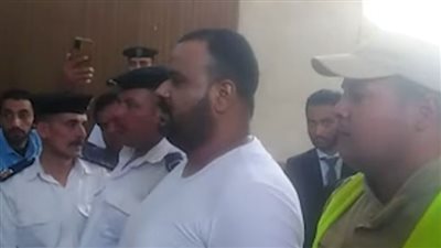 قتله داخل المسجد.. إحالة أوراق قاتل ابن عمه بكفر الشيخ إلى مفتي الجمهورية| بث مباشر 